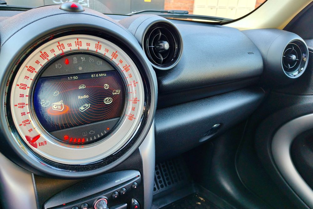 Samochód MINI Countryman Cooper D rocznik 2013