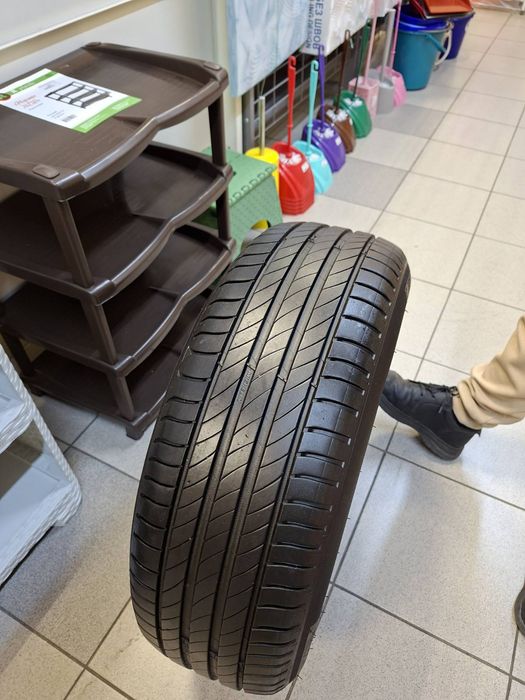 Продам літню гуму