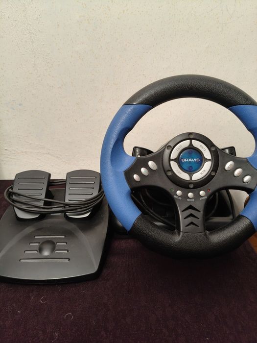 Руль игровой Bravis