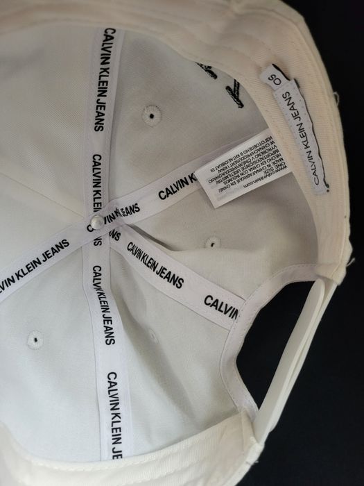 Calvin Klein Jeans czapka letnia