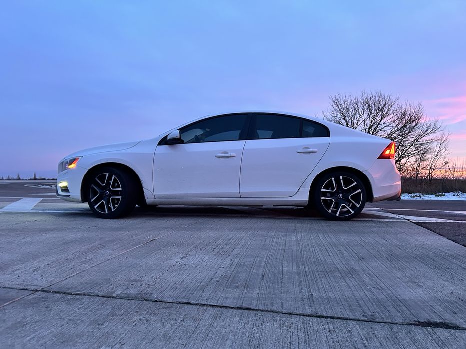 Продаю Volvo S60