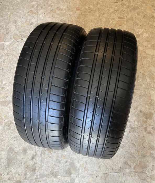 235 55 R 18 Bridgestone Turanza Enliten 80%Piso Pneus