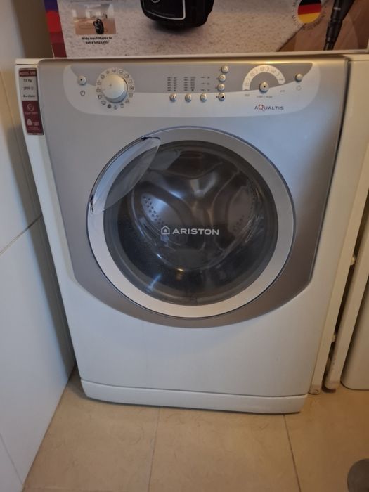 Máquina lavar roupa  Ariston A+
