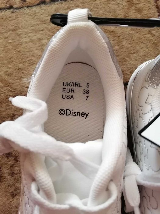 Кроссовки Primark 38р