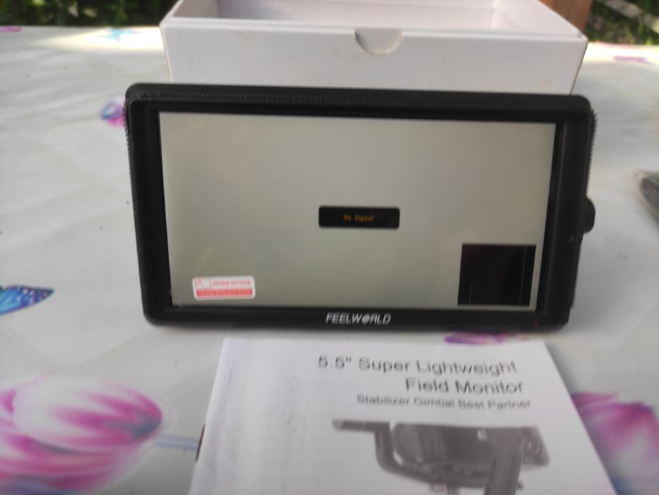 Feelworld s55 накамерный монитор