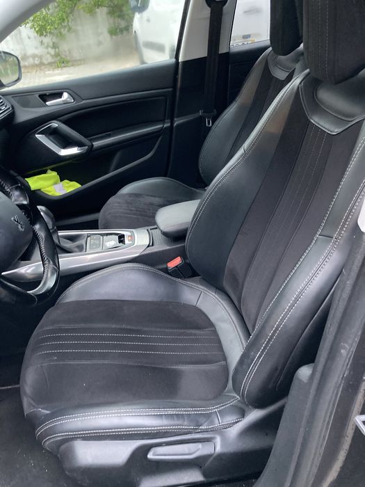Peugeot 308 blue hdi allure