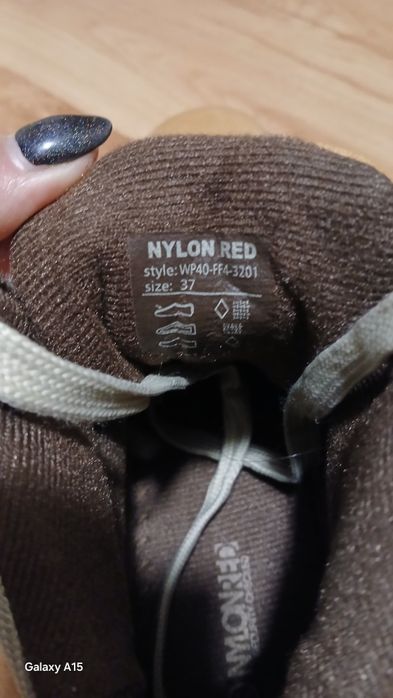 Trapery Nylon Red 37