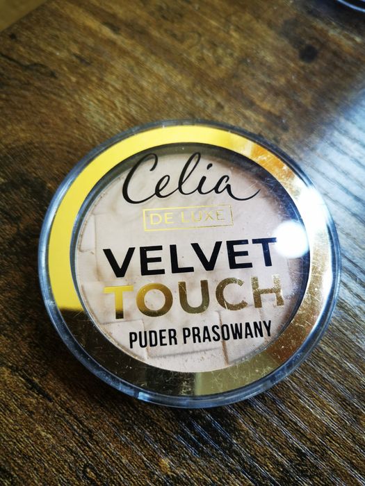 Celia puder prasowany Natural beige