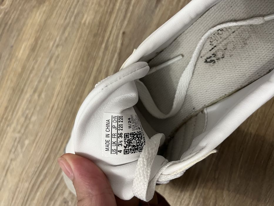 Кросівки adidas