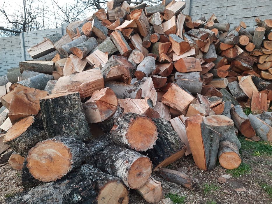 Drewno suche kominkowe opałowe sezonowane