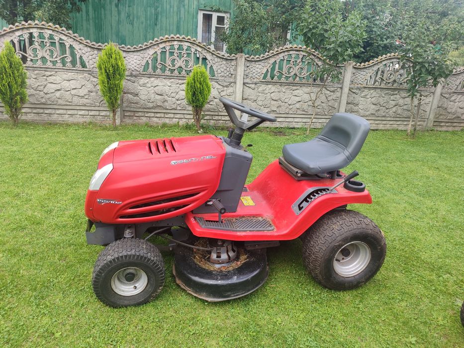 Трактор газонокосарка