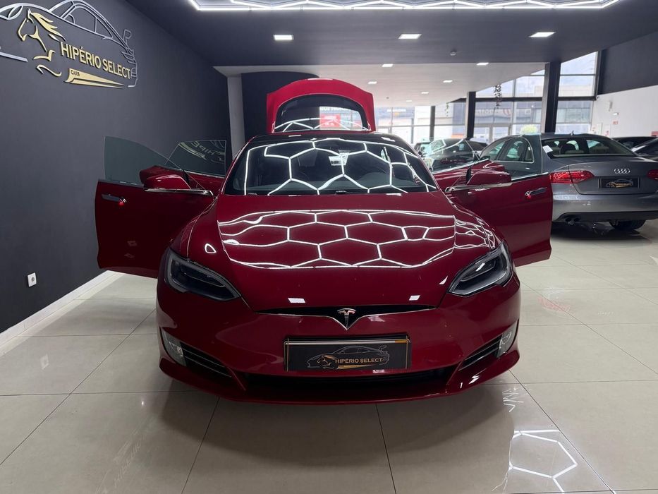 Tesla Model S 75D