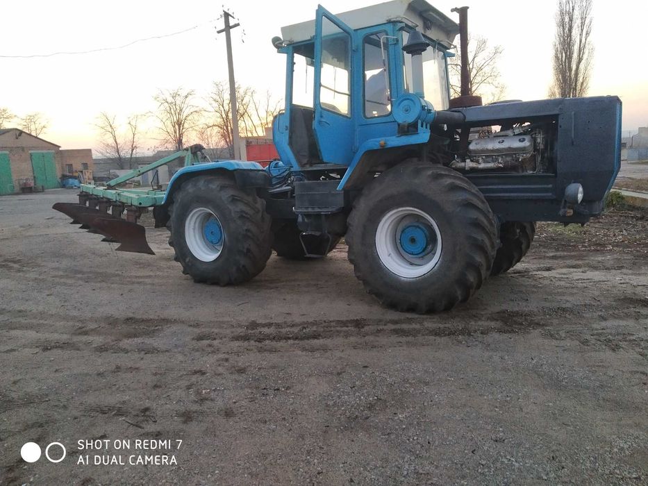 Заводской  хтз 17221 с ямз-236.
