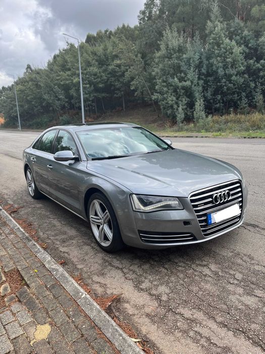 Audi A8 3.0 TDI V6 Quattro 250 CV