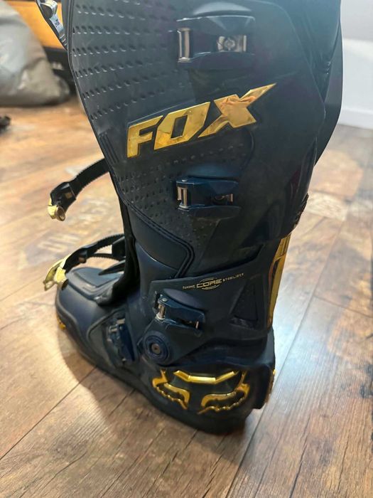 !! Limited Edition Fox Instinct 2.0 navy/gold cross !!