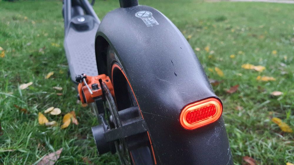 Електросамокат Ninebot KickScooter F40