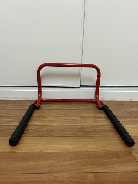 Suporte de bicicleta para fixar na parede