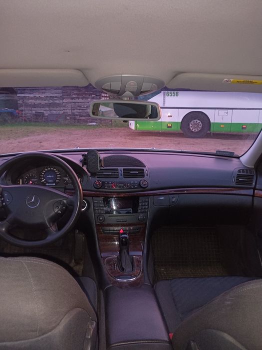 Sprzedam Mercedesa W 211 2.2 CDI