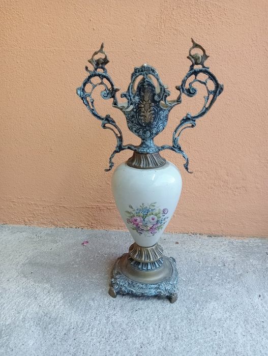 Ânfora Muito Antiga