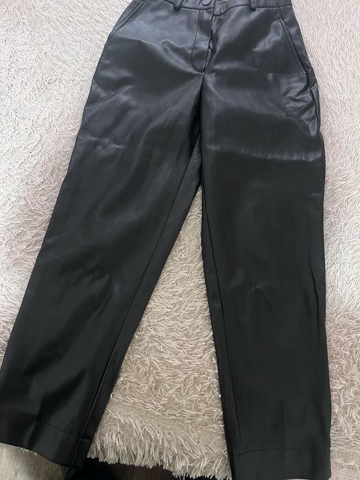 Штаны из кож зама , размер S-M в отличном состоянии