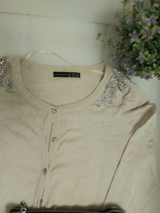 Sweterek beżowy Atmosphere