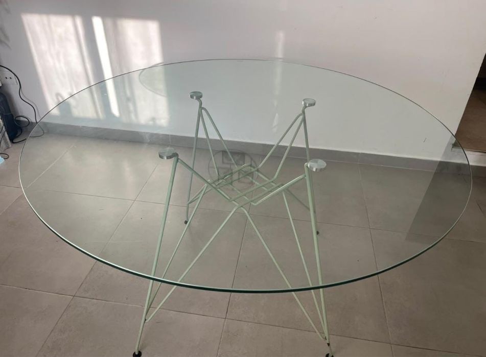 Mesa de vidro redonda