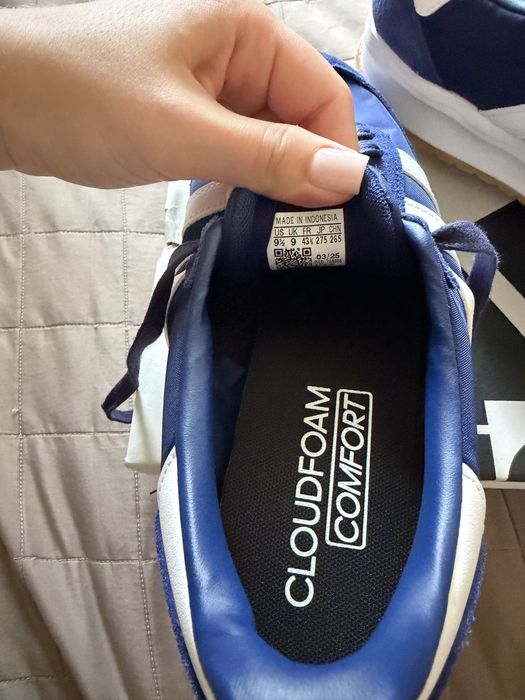 Чоловічі оригінальні кросівки adidas