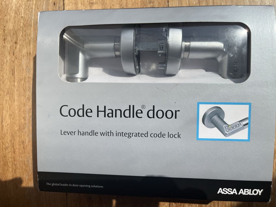 Klamka elektroniczna Assa Abloy z kodem PIN - nowa