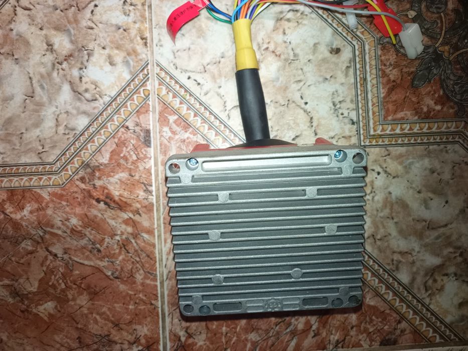 Синусний контролер FarDriver ND72V35A (72V 35A/160A) з Bluetooth
