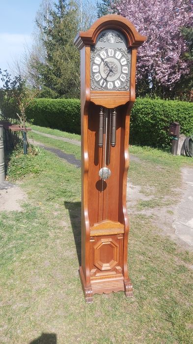 zegar stojący niemiecki po naprawie u zegarmistrza