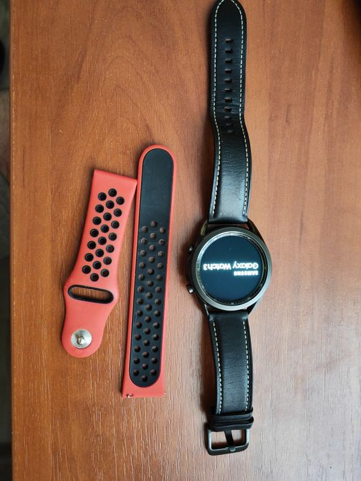 Продам смарт часы Samsung Galaxy Watch 3