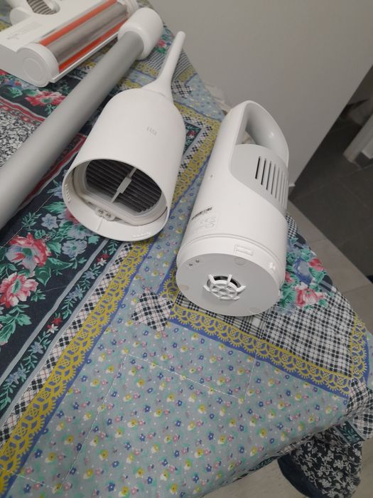 Aspirador de pó Mi Light recarregável