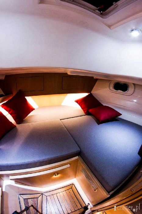 Nautika 830 MC Houseboat Jacht motorowodny Jacht spacerowy Motorówka