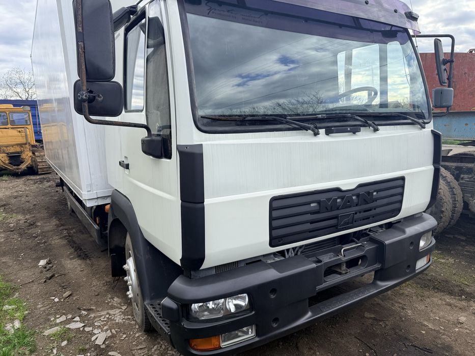 MAN LE 8.125 2001 року, гідроборт
