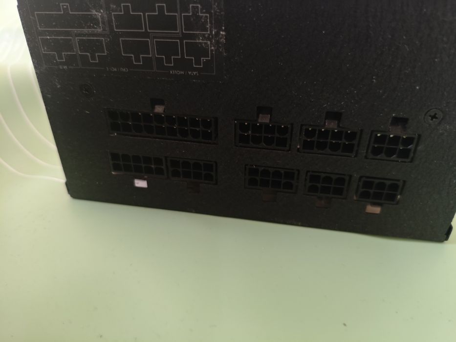 Блок живлення Chieftec SteelPower 650W (BDK-650FC) непрацюючий