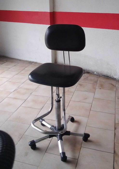Estirador com cadeira