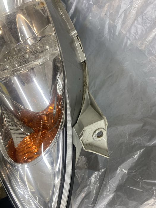 Фара Camry 30 2004