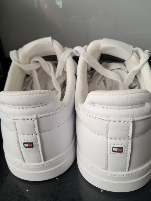 Tommy Hilfiger Rozm.40/26cm.