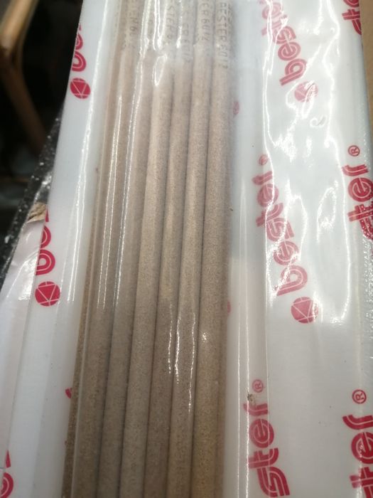 Elektrody do spawarki 4mm w sumie 3.5kg