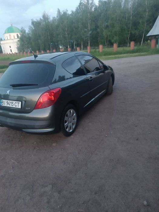 Продам авто Peugeot 207