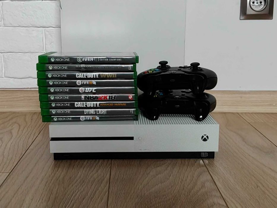 xbox one s 1tb 2 pady + 9 gier
