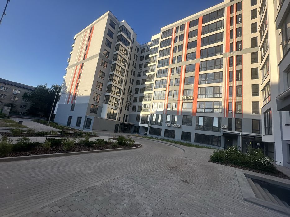 Продам 1к. на Замості з новим ремонтом
