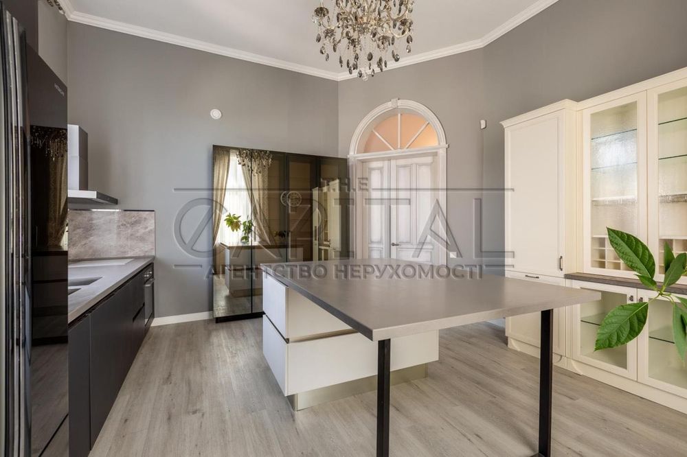 Оренда видового, автономного особняка в Козині Перша здача