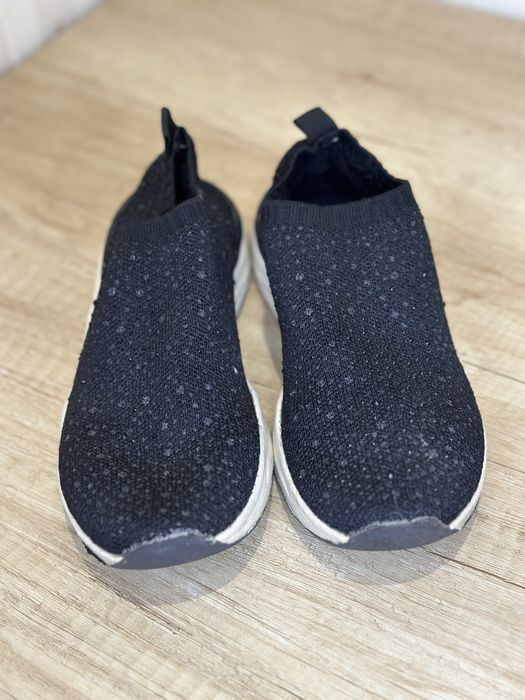 ПРОДАМ кросівки дитячі б/у