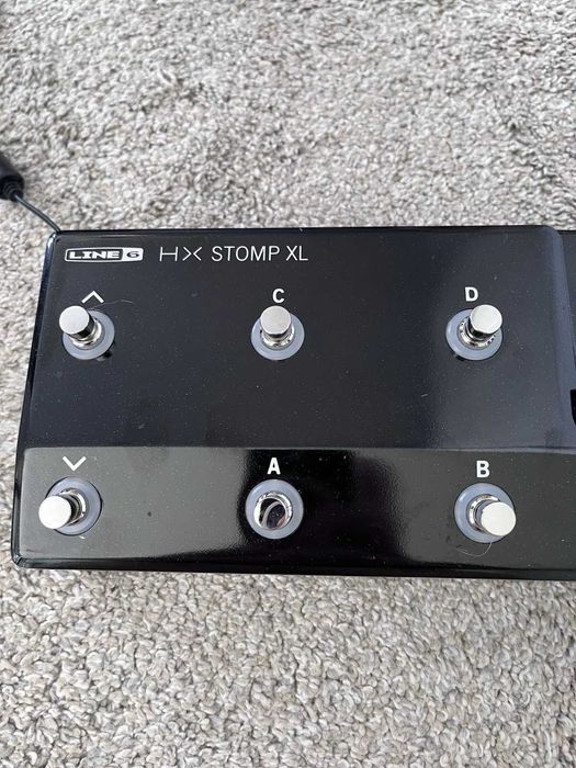 Pedal de processador digital multiefeitos Line 6 HX Stomp XL