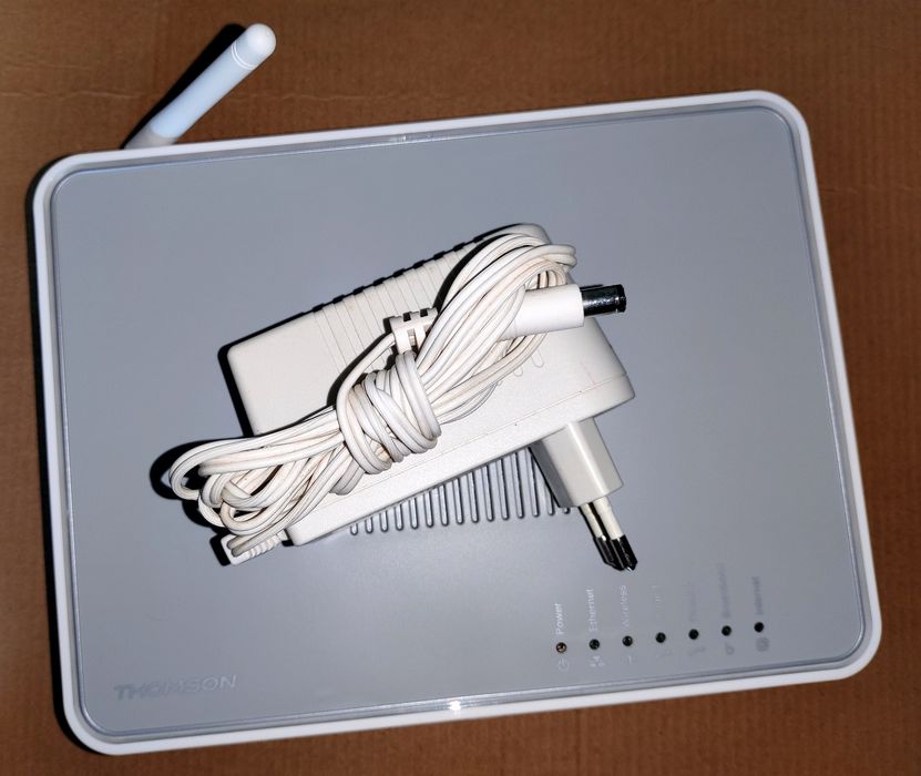 Thomson TG784  Router WIFI/b/g