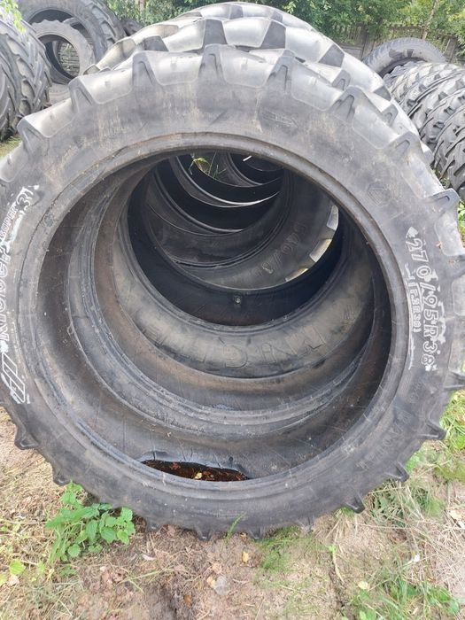 270/95R38 (11.2R38 ) Kleber opony używane rolnicze para