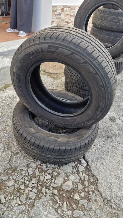 À venda vários pneus em cexcelente estado