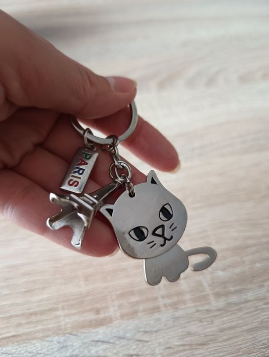 Breloczek kotek Paryż