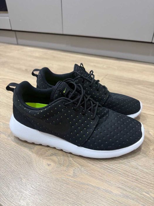 Продам кросівки Nike